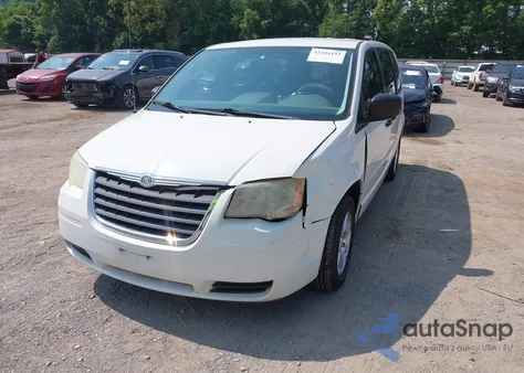 2008 Chrysler Town & Country Lx из США, поврежденный, VIN 2A8HR44H28R750557